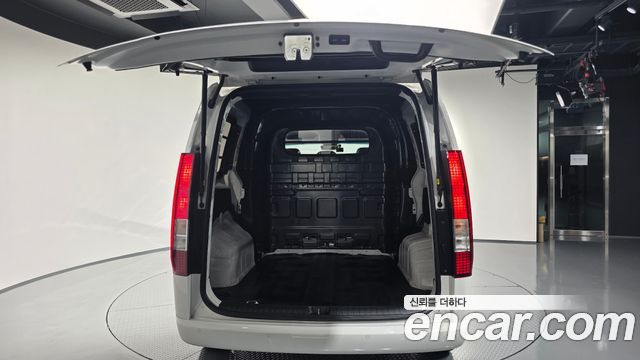 Hyundai Staria L3.5 Cargo 5-Seater Modern 2024 — фото 34