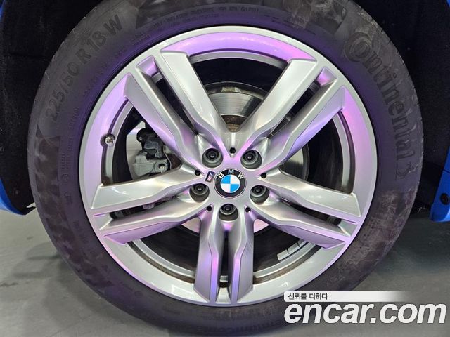 BMW X1 (F48) xDrive 20i M Sport 2021 — фото 7