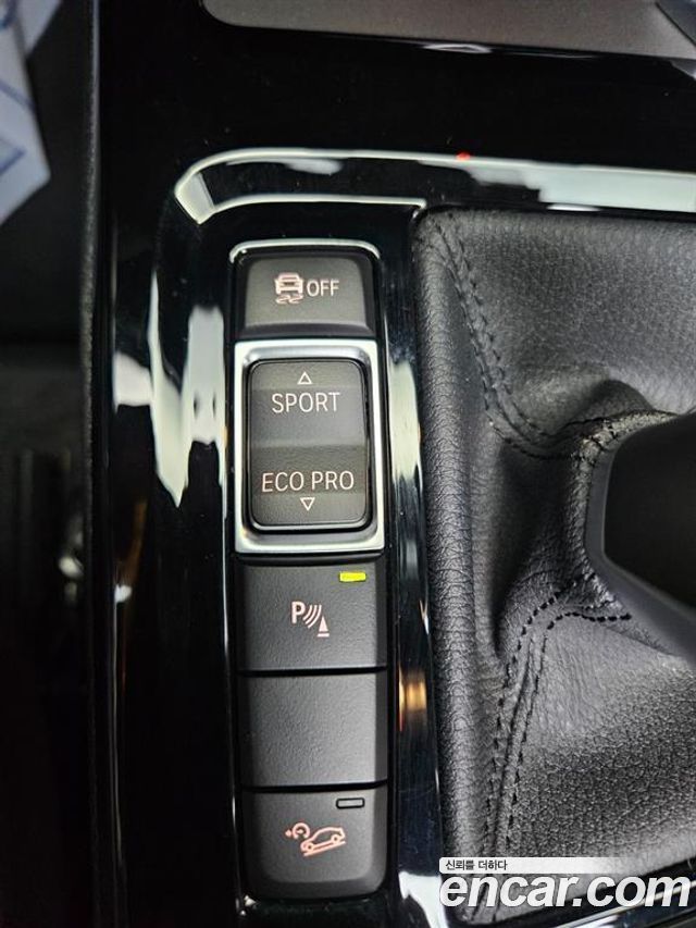 BMW X1 (F48) xDrive 20i M Sport 2021 — фото 15