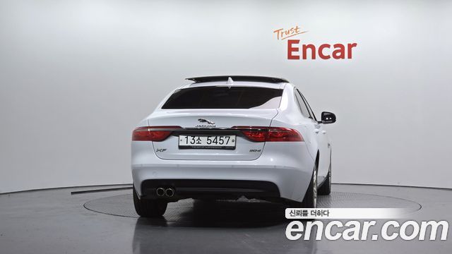 Jaguar XF (X260) 20d Portfolio 2017 — фото 4