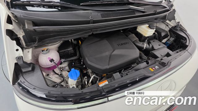 Hyundai Staria Cargo 5-Seater Modern 2025 — фото 6