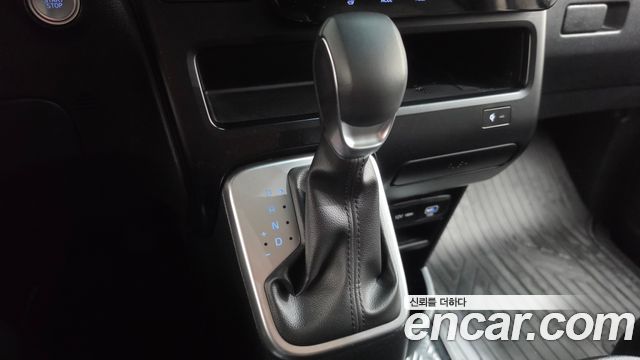 Hyundai Staria Cargo 5-Seater Modern 2025 — фото 9