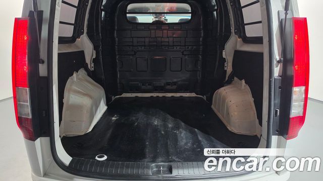 Hyundai Staria Cargo 5-Seater Modern 2025 — фото 16