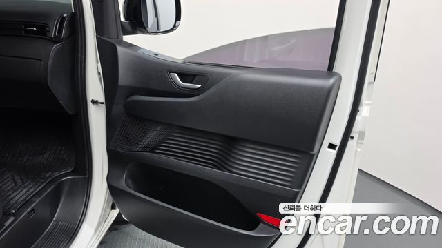 Hyundai Staria Cargo 5-Seater Modern 2025 — фото 24