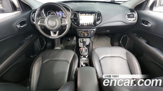 Jeep Compass (II) 2.4 Limitied AWD 2019 — фото 7