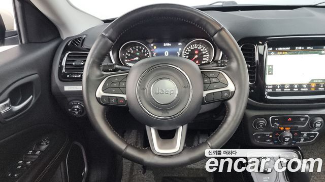 Jeep Compass (II) 2.4 Limitied AWD 2019 — фото 13