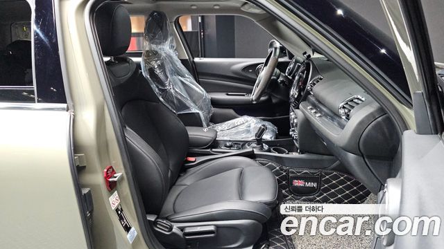 MINI Cooper Clubman Standard 2nd 2020 — фото 12