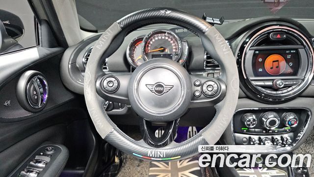 MINI Cooper Clubman Standard 2nd 2020 — фото 13