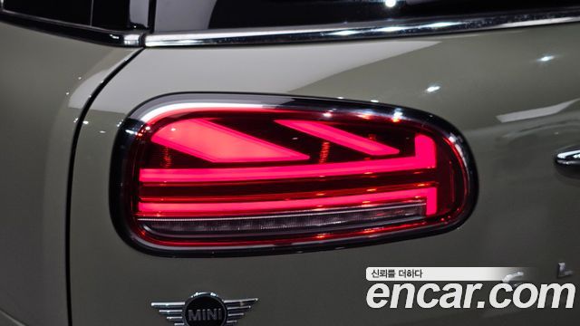 MINI Cooper Clubman Standard 2nd 2020 — фото 23