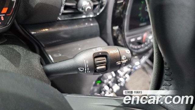 MINI Cooper Clubman Standard 2nd 2020 — фото 29