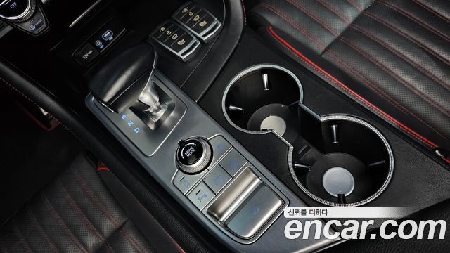Genesis G70 2.0T Sport Package 2018 — фото 9