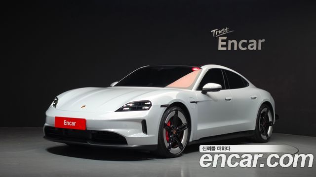 Porsche Taycan 4S