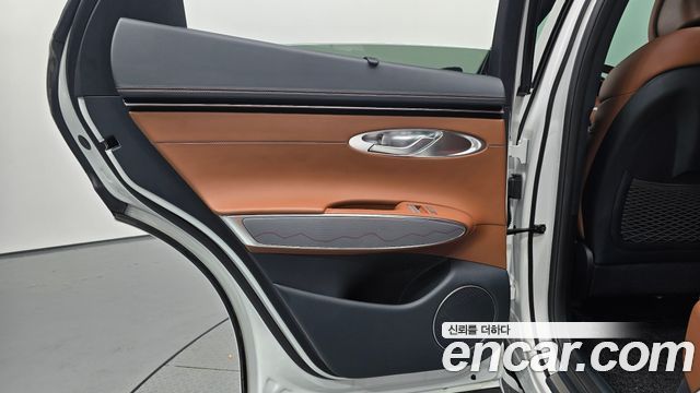 Genesis GV70 2.5T Gasoline AWD 2023 — фото 25