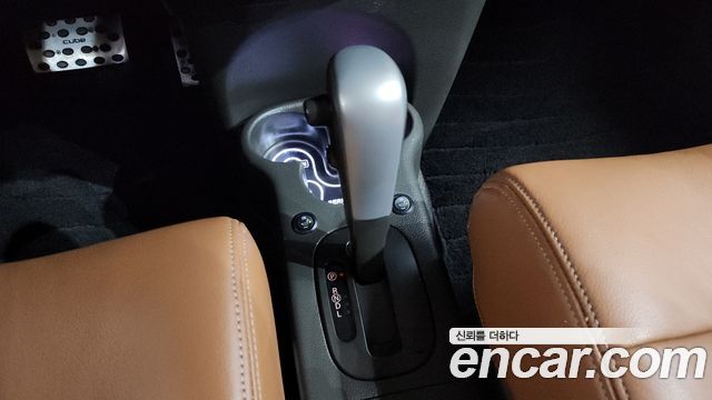 Nissan Cube 1.8 S Z12 2012 — фото 9