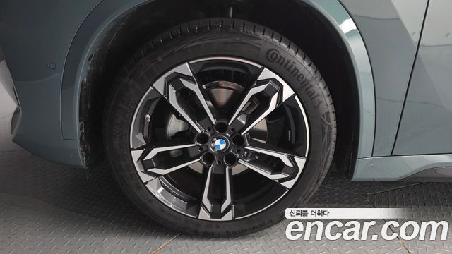 BMW X1 (U11) xDrive 20i M Sport 2025 — фото 5