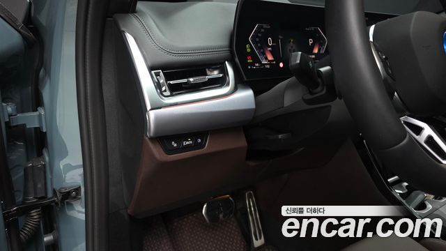 BMW X1 (U11) xDrive 20i M Sport 2025 — фото 17