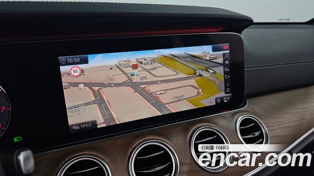 Mercedes-Benz E-Class (W213) E300 Exclusive 2019 — фото 14