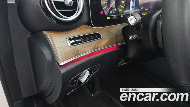 Mercedes-Benz E-Class (W213) E300 Exclusive 2019 — фото 16
