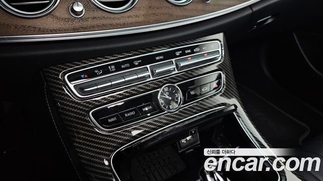 Mercedes-Benz E-Class (W213) E300 Exclusive 2019 — фото 17