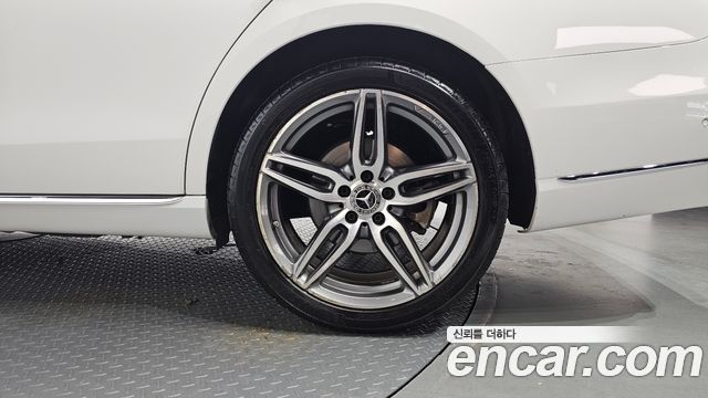 Mercedes-Benz E-Class (W213) E300 Exclusive 2019 — фото 21