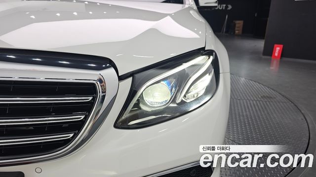 Mercedes-Benz E-Class (W213) E300 Exclusive 2019 — фото 22