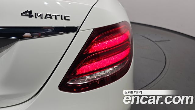 Mercedes-Benz E-Class (W213) E300 Exclusive 2019 — фото 23