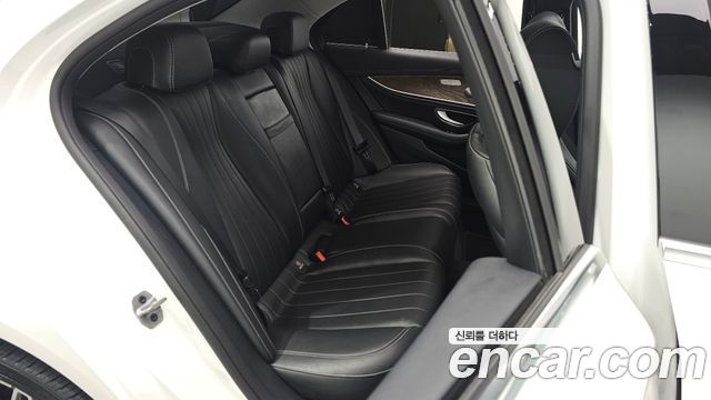 Mercedes-Benz E-Class (W213) E300 Exclusive 2019 — фото 26