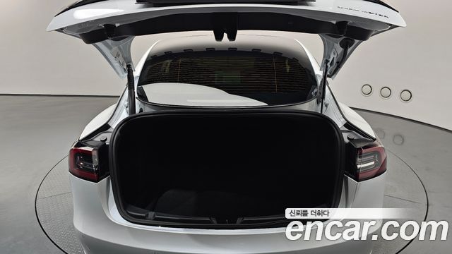 Tesla Model 3 Long Range AWD 2021 — фото 24