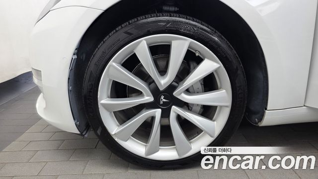Tesla Model 3 Standard Range Plue RWD 2020 — фото 5