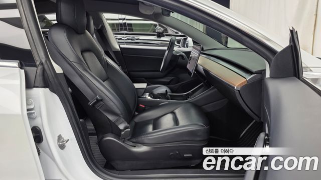 Tesla Model 3 Standard Range Plue RWD 2020 — фото 11