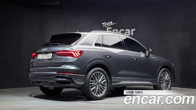 Audi Q3 (F3) 35 TDI Quattro Premium 2023 — фото 2