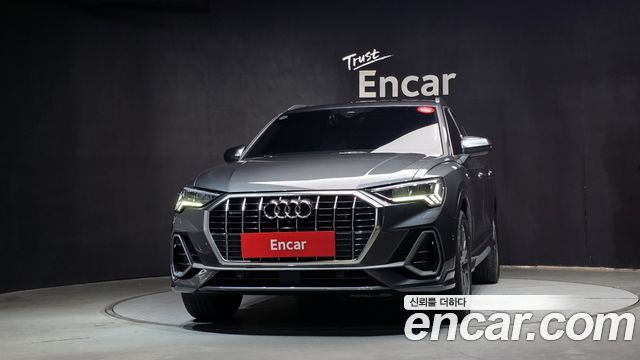 Audi Q3 (F3) 35 TDI Quattro Premium 2023 — фото 3