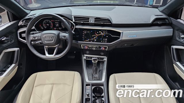 Audi Q3 (F3) 35 TDI Quattro Premium 2023 — фото 7