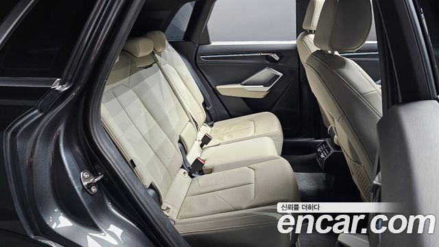 Audi Q3 (F3) 35 TDI Quattro Premium 2023 — фото 15