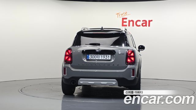 MINI Cooper Countryman HIGH 2nd 2021 — фото 4