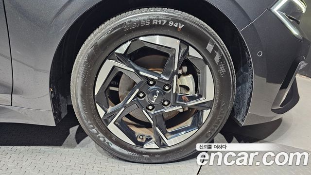 Kia K5 (III) 2.0 Noblesse 2025 — фото 21