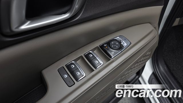 Kia Carnival (IV) Gasoline 9-Seater Prestige 2025 — фото 32