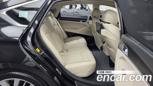 Genesis G80 3.8 GDI AWD Finest 2018 — фото 12