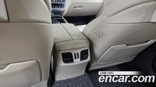 Genesis G80 3.8 GDI AWD Finest 2018 — фото 34