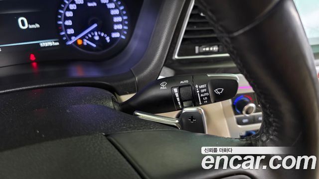 Genesis G80 3.8 GDI AWD Finest 2018 — фото 37