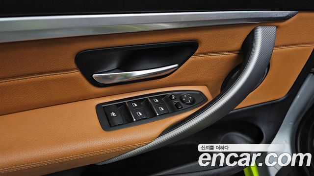 BMW 4 Series (F32) 430i M Sport Convertible 2018 — фото 22