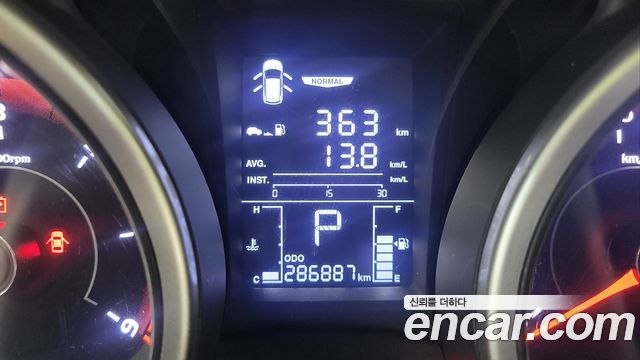 KG Mobility (SsangYong) Tivoli Air Diesel IX 2WD 2017 — фото 10