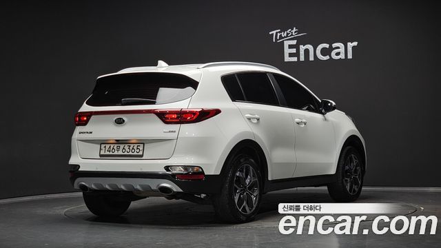 Kia Sportage The Bold Diesel 1.6 2WD Prestige 2019 — фото 2