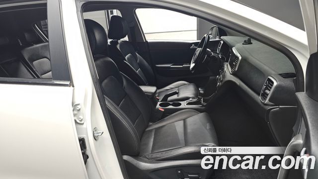 Kia Sportage The Bold Diesel 1.6 2WD Prestige 2019 — фото 10