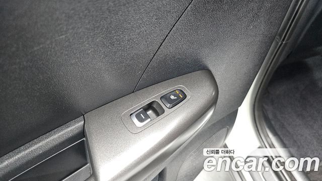Kia Sportage The Bold Diesel 1.6 2WD Prestige 2019 — фото 19