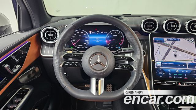 Mercedes-Benz GLC-Class (X254) GLC300 4MATIC AMG Line 2024 — фото 13