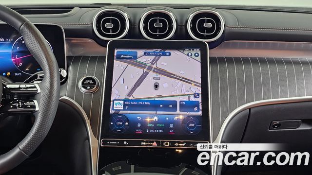 Mercedes-Benz GLC-Class (X254) GLC300 4MATIC AMG Line 2024 — фото 14