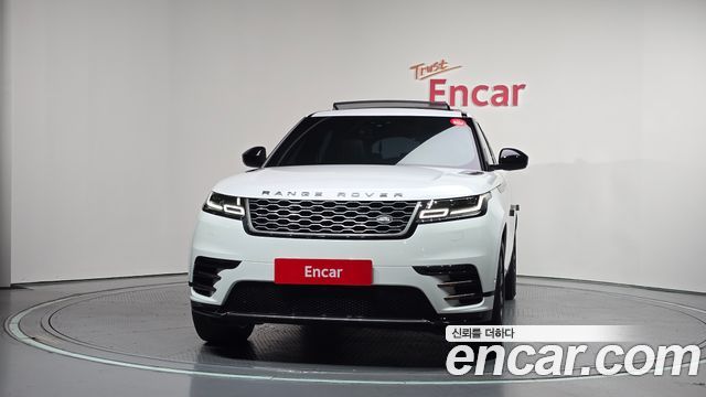 Land Rover Range Rover Velar 3.0 D300 R-Dynamic SE 2018 — фото 3