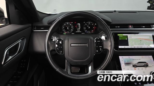 Land Rover Range Rover Velar 3.0 D300 R-Dynamic SE 2018 — фото 14