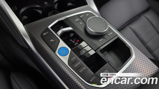 BMW i4 eDrive40 M Sports Pro 2024 — фото 9